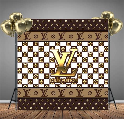 louis v backdrop.